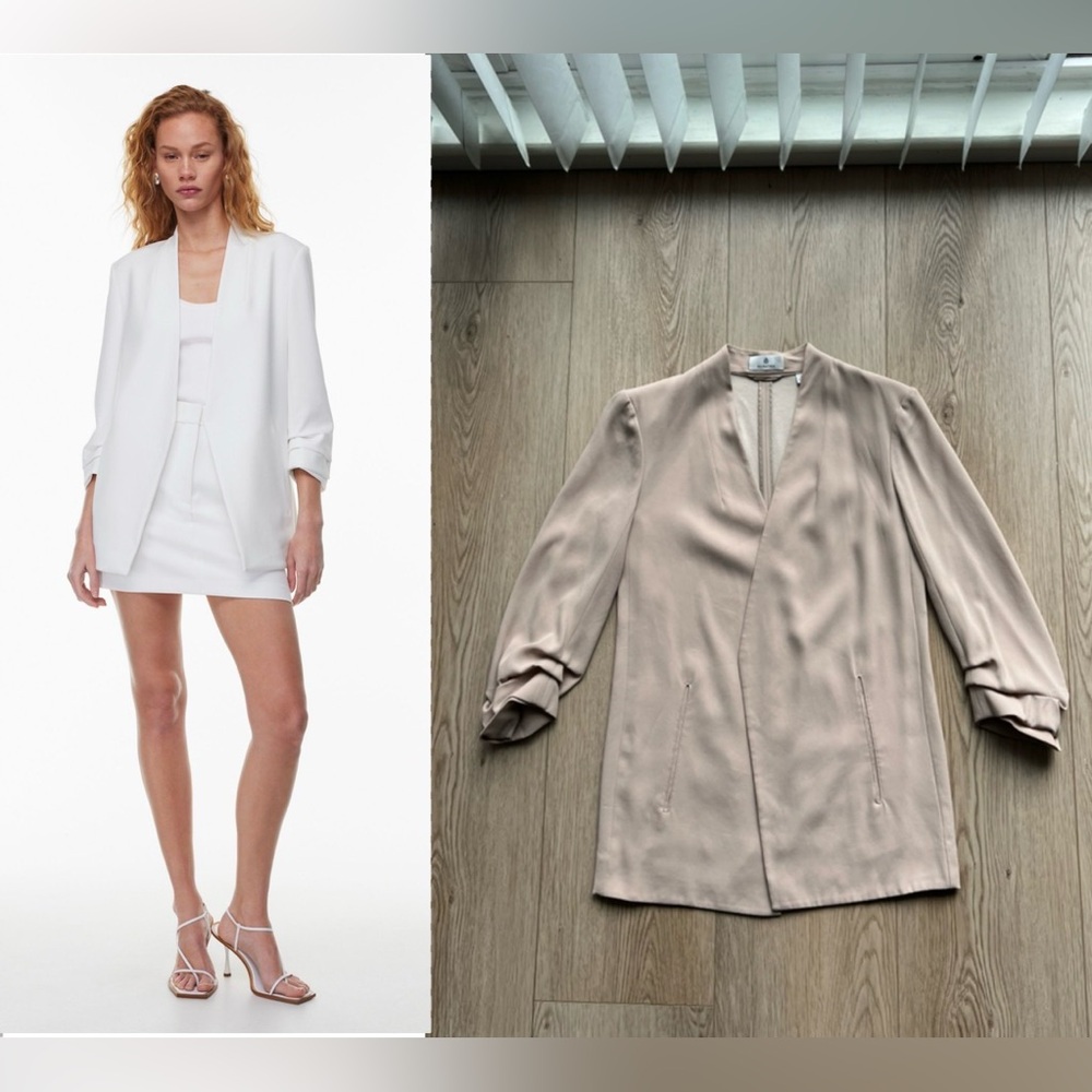NWOTS Babaton Power hip blazer Sz 6 Light Tan